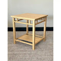Table d'appoint Zen Japandi en bois naturel avec étagère de rangement ouverte