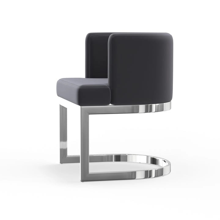Chaise de salle à manger capitonnée à oreilles avec dossier haut et pieds en bois massif